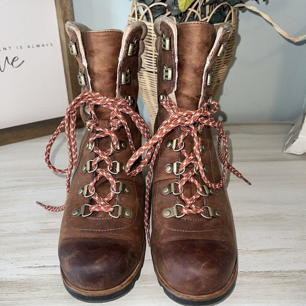 Sorel Conquest Brown elk camel Leather Wedge Ankle Boot NL2337-286 EUC Sz 9